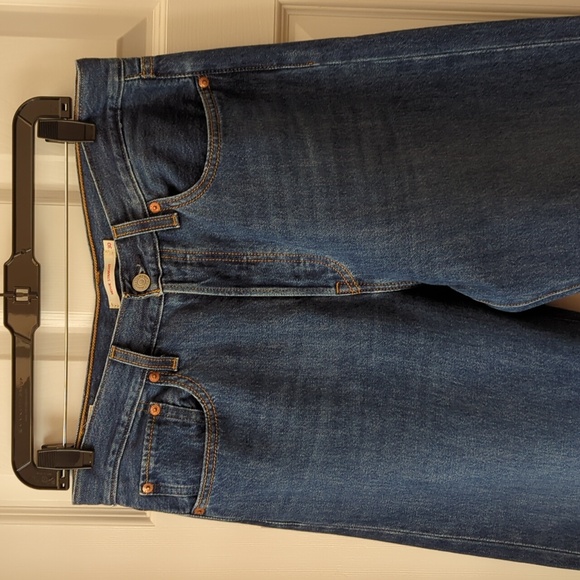 Levi's Premium 100% Cotton Wedgie Jeans in Market Stance - Picture 5 of 15